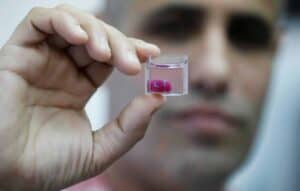 Cientistas criam coração humano com impressora 3D