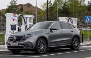 Carro elétrico da Mercedes-Benz chega ao Brasil em 2020