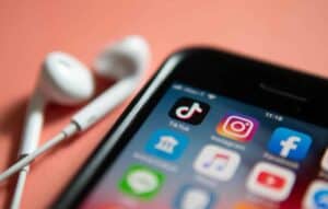 TikTok já tem mais de 2 bilhões de downloads