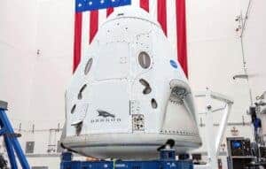 Nasa autoriza primeiro voo tripulado da SpaceX