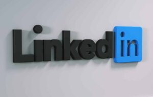 LinkedIn vai reduzir equipe em razão da pandemia