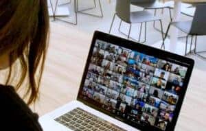 Zoom lança serviço de telefonia