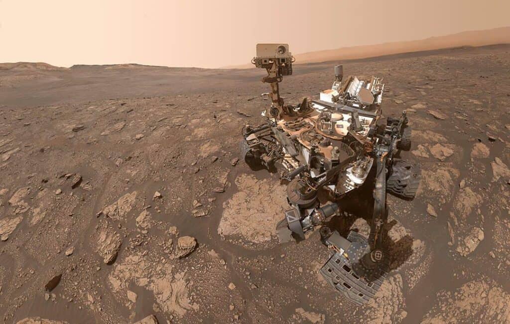 Selfie do rover Curiosity em Marte