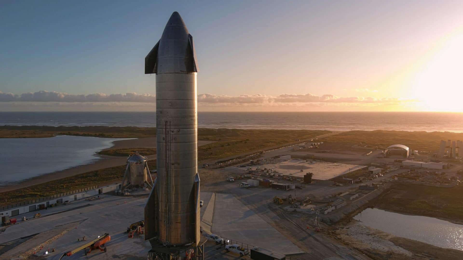 SpaceX Starship SN8 na plataforma de lançamento