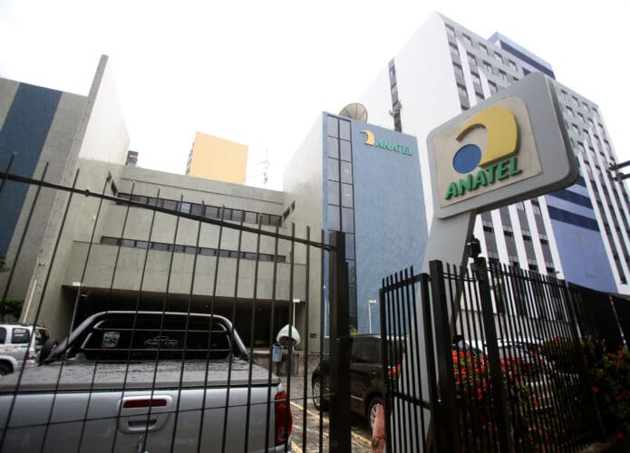 fachada da sede da anatel