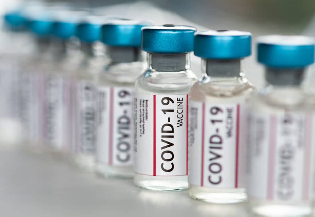 Reino Unido começa vacinação contra Covid-19