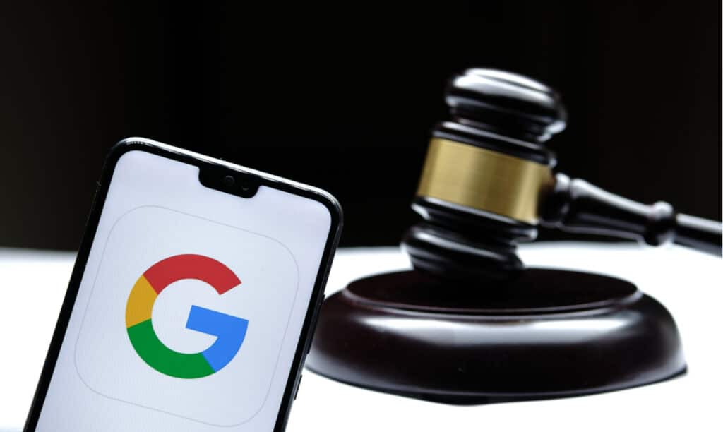 Google vira alvo de processo por discriminação racial