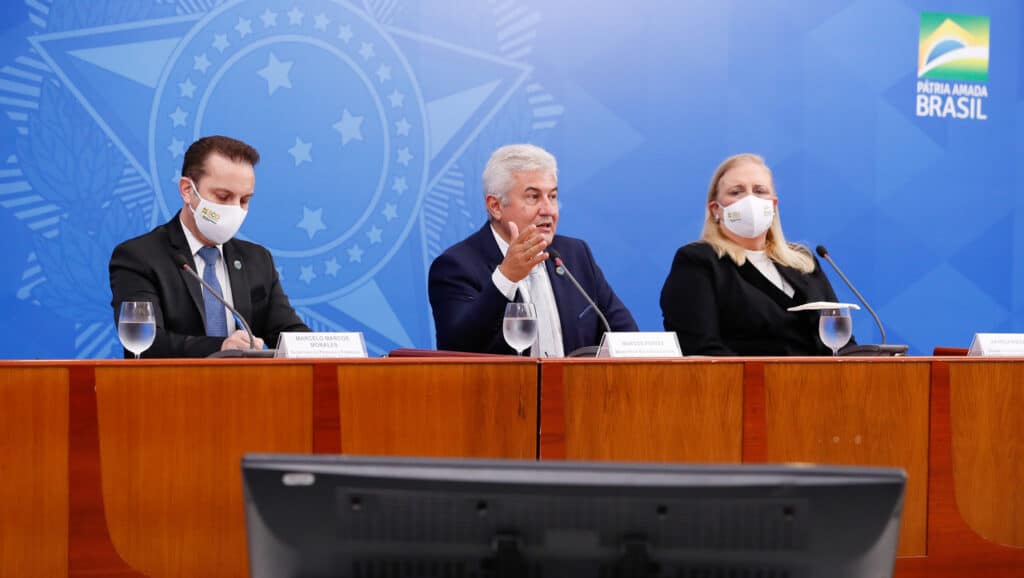 Governo federal defende nitazoxanida