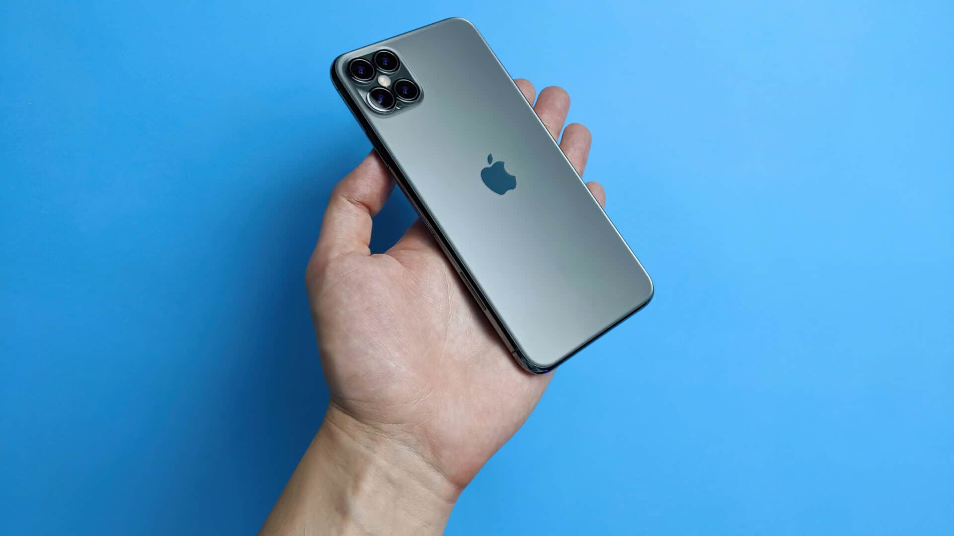 iPhone 12