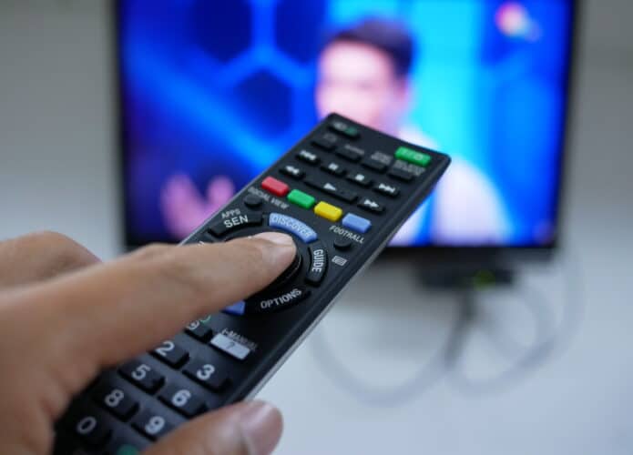 Assistindo TV