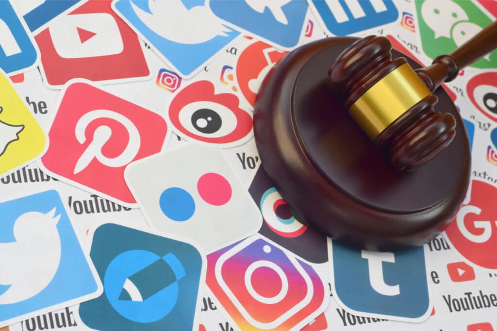 legislação das redes sociais