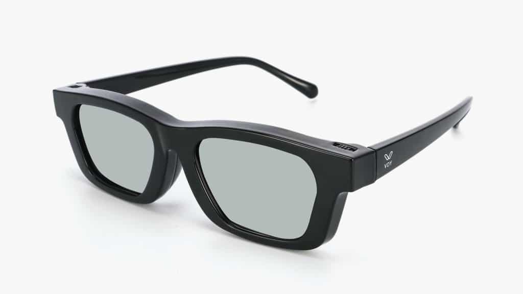 Óculos têm lentes ajustáveis