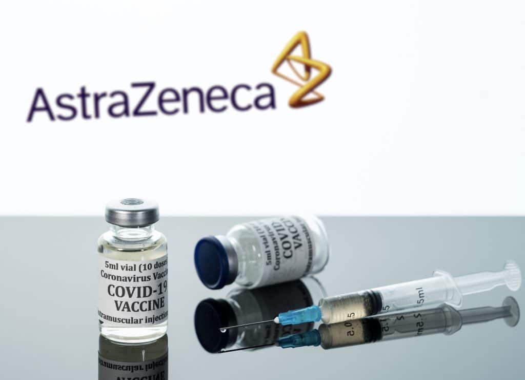 vacina da astrazeneca, da fiocruz