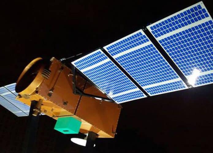 Satélite brasileiro