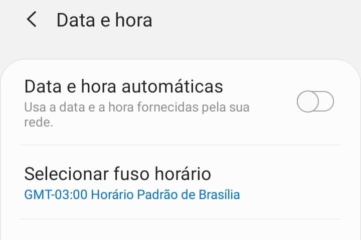 Configuração de data e hora em celular Android