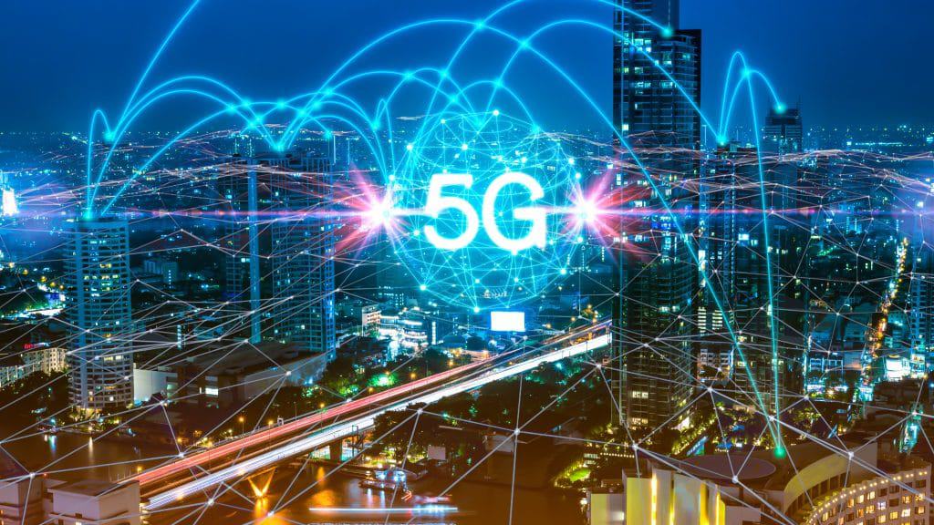 Ministério cria projeto que distribui 5G através do postes de iluminação