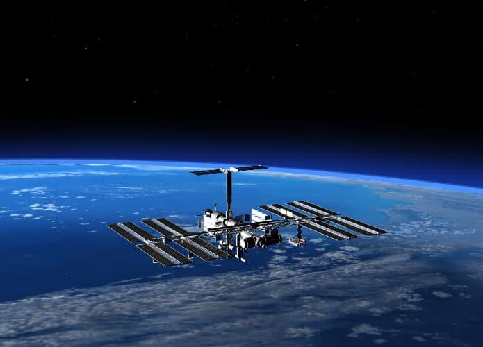 Rússia lança nave de carga Progress 77 para a Estação Espacial Internacional
