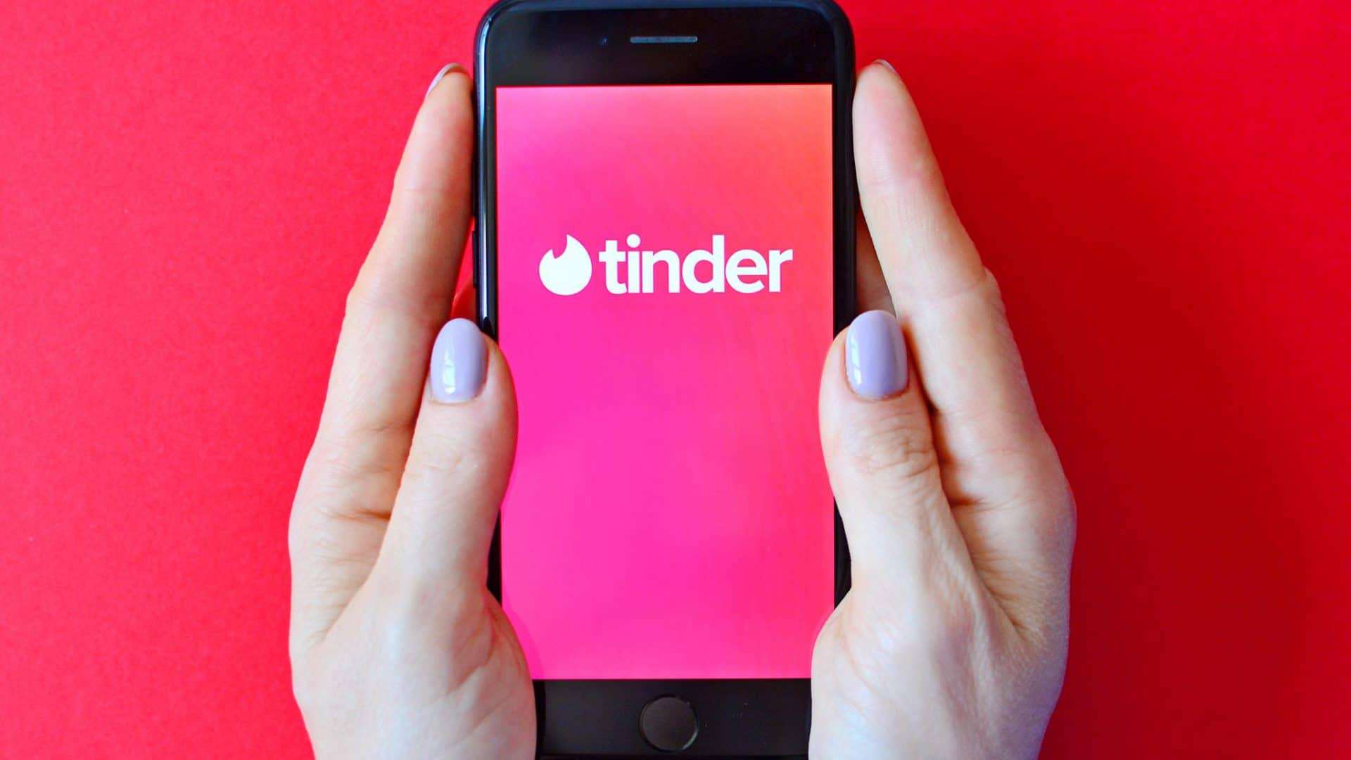 tinder app redes sociais