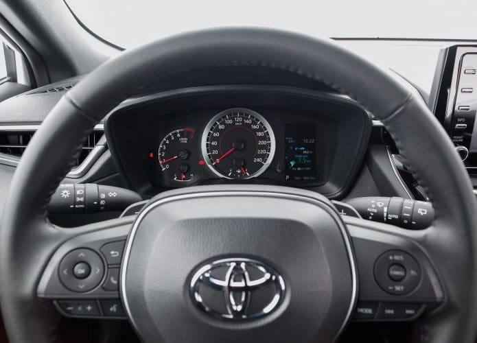 16.Toyota-Corolla-Cross-Flex-2022-695x500