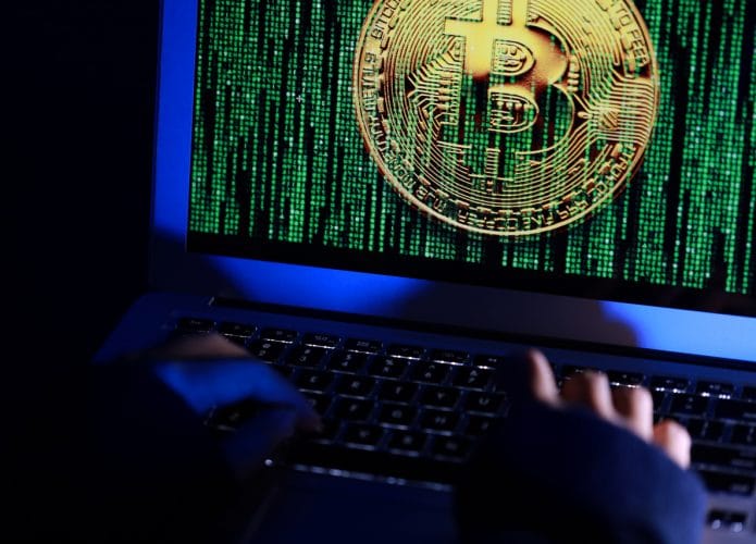 Ataques-bitcoins-695x500