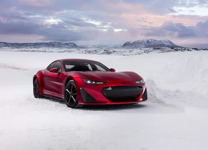 Supercarro elétrico de $ 1,2 milhões de Drako Motors faz drifting em um lago de gelo. Imagem: Drako Motors/REPRODUÇÃO