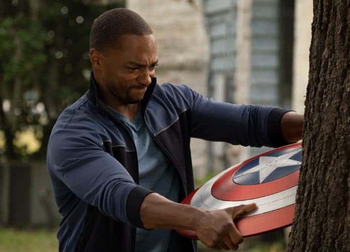 Falcão/Sam Wilson (Anthony Mackie) em 'Falcão e o Soldado Invernal'. Imagem: Chuck Zlotnick/Marvel Studios