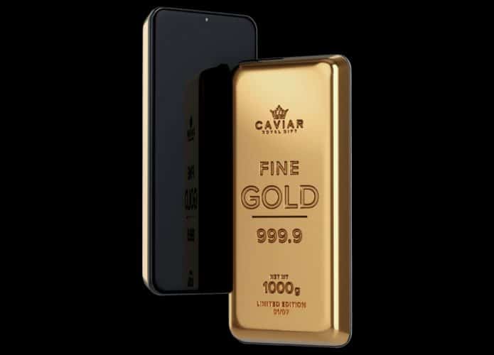 Goldphone_Galaxy-695x500
