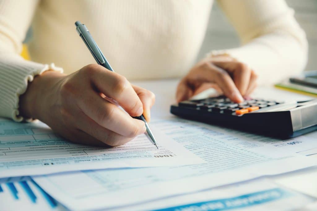 Como declarar IR de venda e compra de imóvel. Imagem: Shutterstock