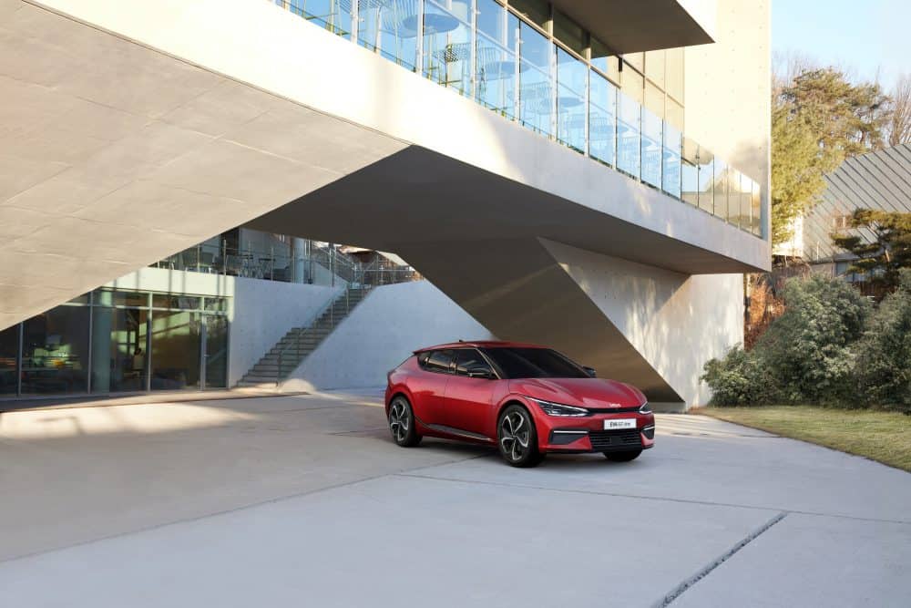 EV6 é o novo modelo elétrico da Kia. Imagem: Kia/Divulgação