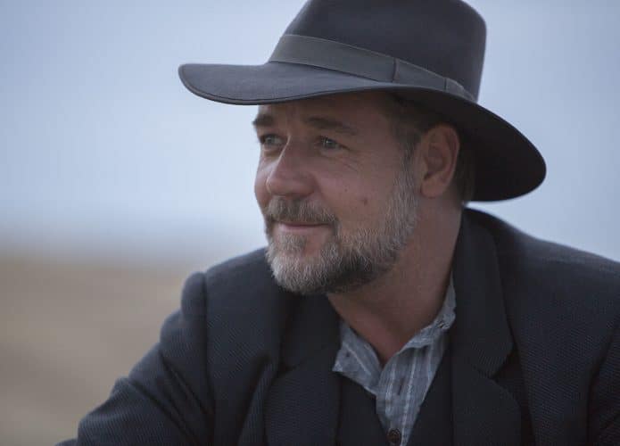 russell-crowe-695x500