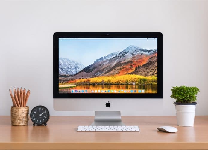 iMac de 21,5 polegadas (Imagem: Krisda/Shutterstock)