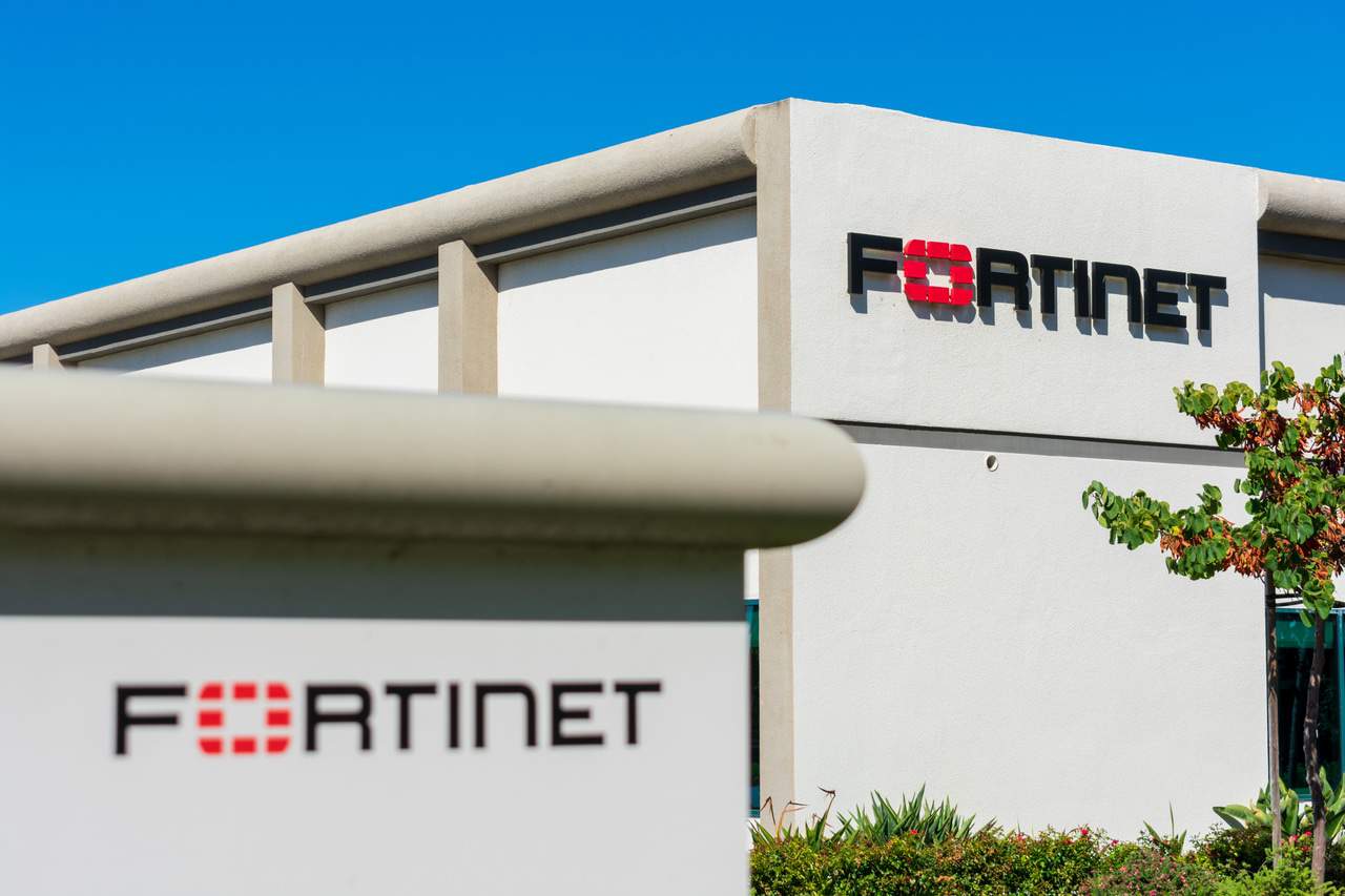 Fachada da empresa Fortinet