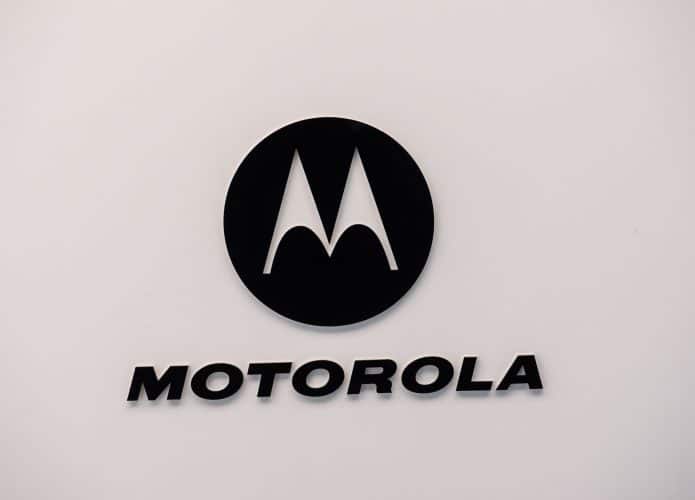 Motorola lança o Moto G100