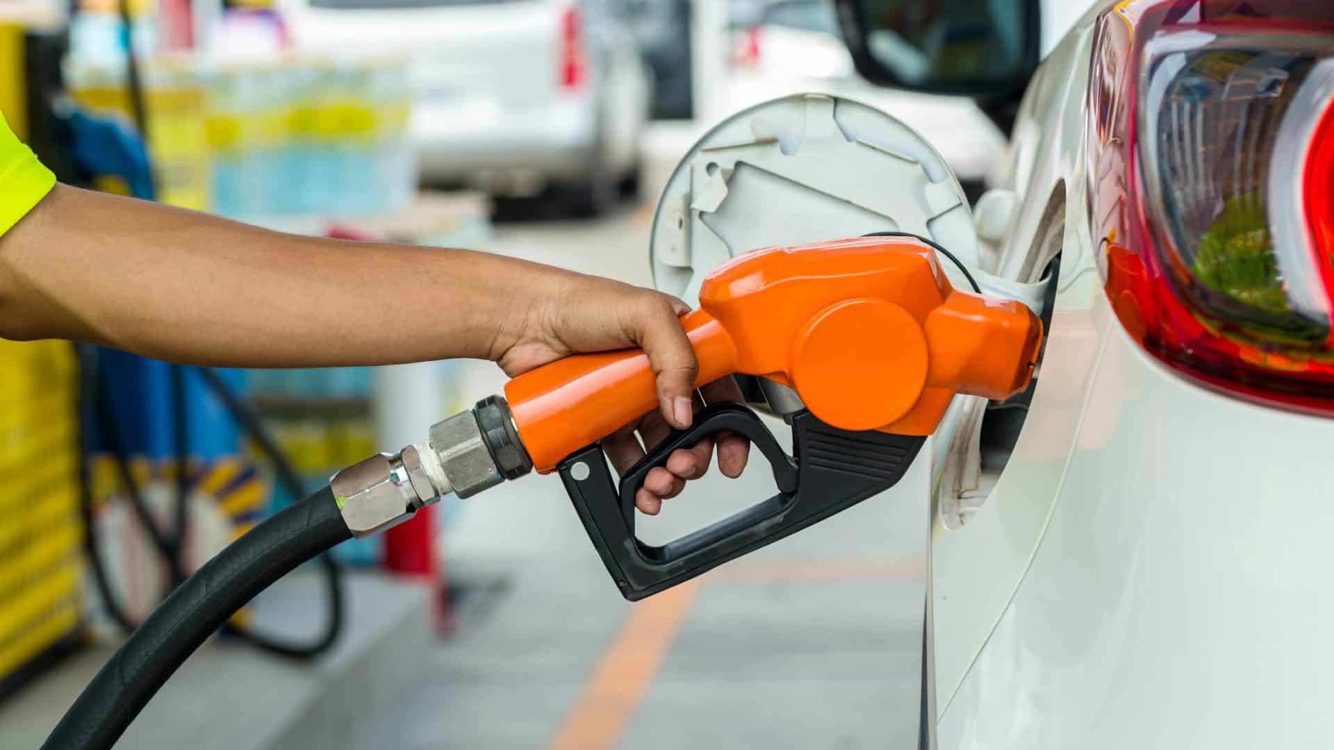 App ajuda motoristas a calcular qual o combustível mais vantajoso