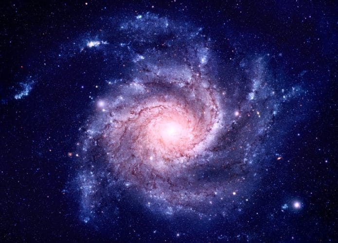 shutterstock_1716207277-695x500