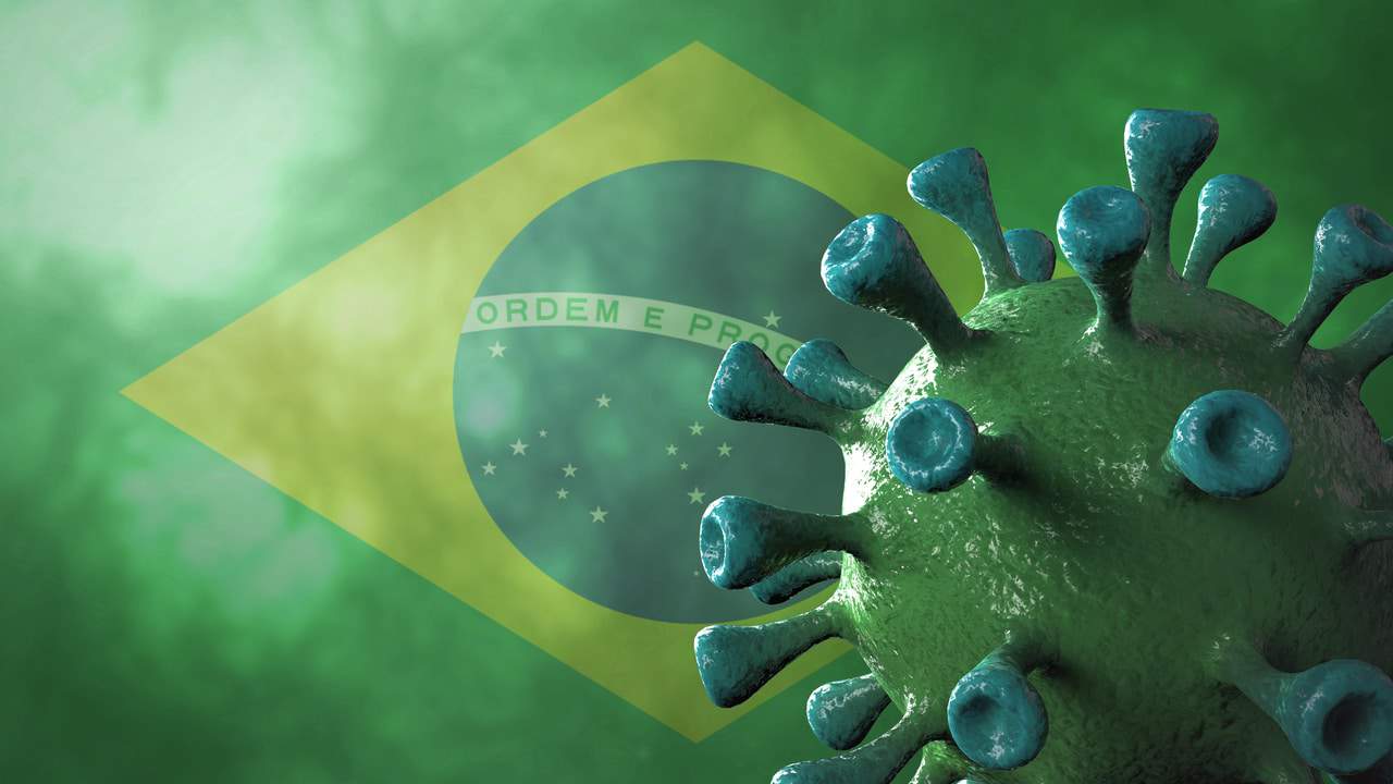 Ilustração de variante do coronavírus com uma bandeira do Brasil ao fundo