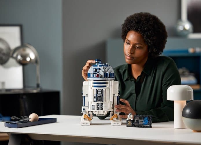 'Star Wars': Lego comemora 50 anos da Lucasfilm com novo set R2-D2 para montar. Imagem: Divulgação