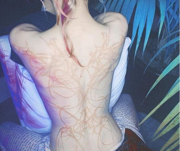 Grimes tatuagem. Imagem: Instagram