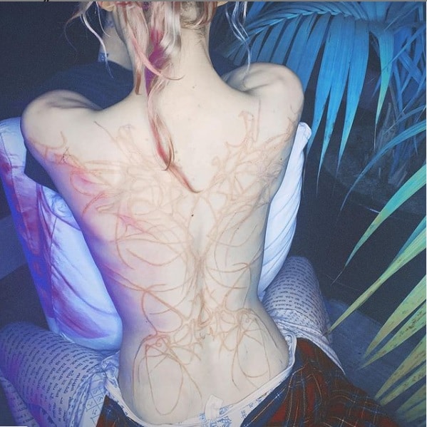 Grimes tatuagem. Imagem: Instagram