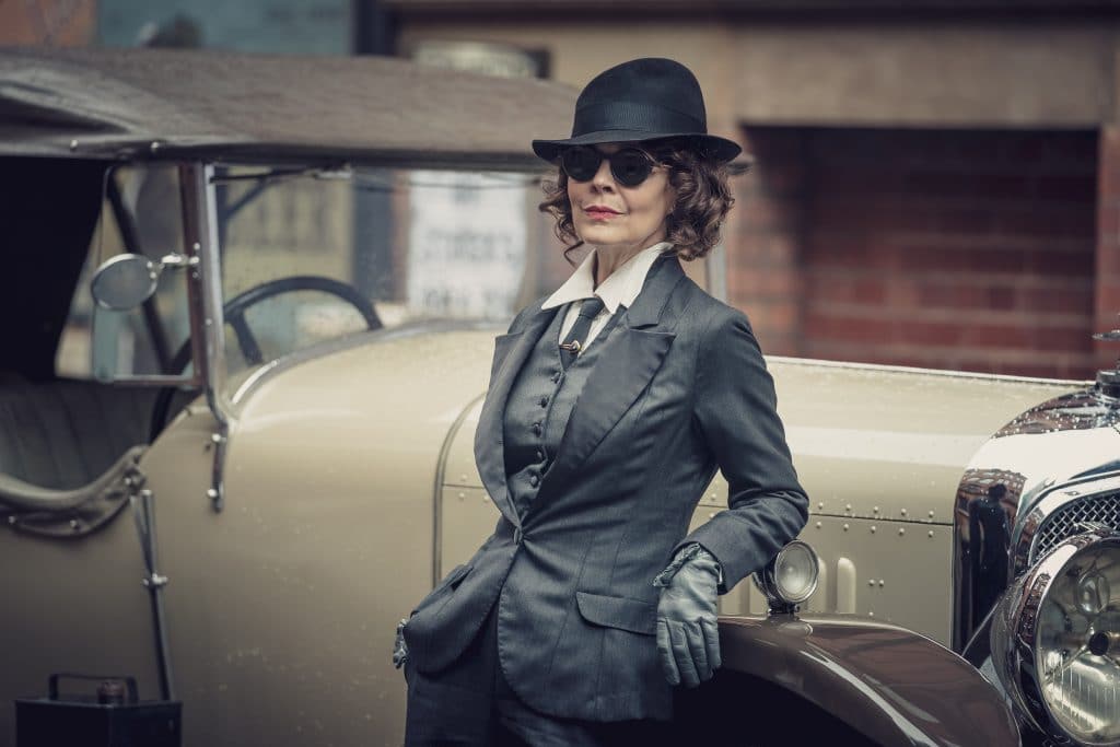 Helen McCrory em 'Peaky Blinders'. Imagem: Ben Blackall/Caryn Mandabach Productions