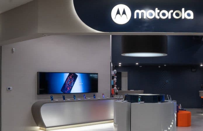 Entrada de uma das duas lojas da Motorola no Brasil