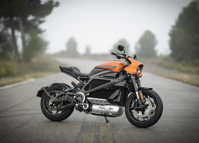 Uma das motos elétricas da Harley-Davidson, a LiveWire. Imagem: Divulgação