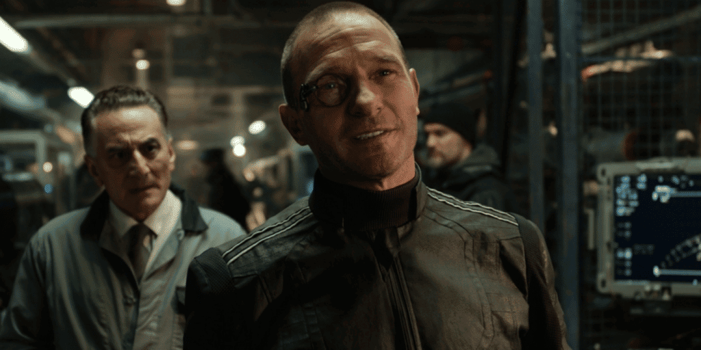 Imagem mostra Thomas Kretschmann, que se juntou ao elenco de "Indiana Jones 5", como o Barão von Strucker no filme "Vingadores: Era de Ultron"