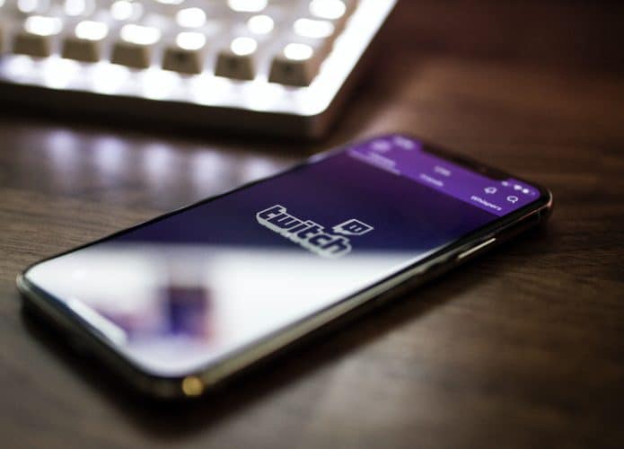 caspar-camille-rubin-DrL-cwqD6tM-unsplash-695x500