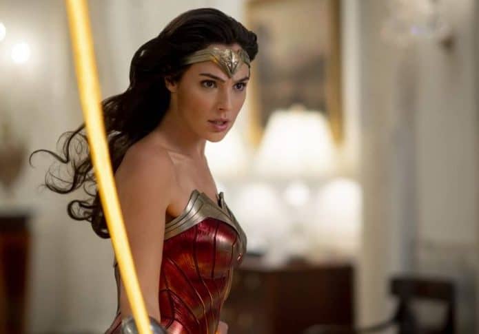 gal-gadot-mulher-maravilha-e1641486394902-695x485