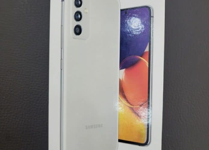 Caixa do Galaxy Quantum2/A82