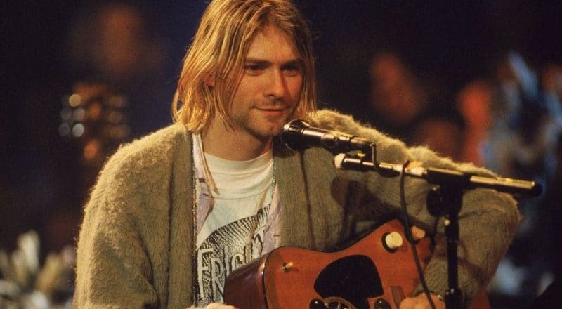 Inteligência artificial consegue "ressuscitar" Kurt Cobain e criar música inédita do Nirvana