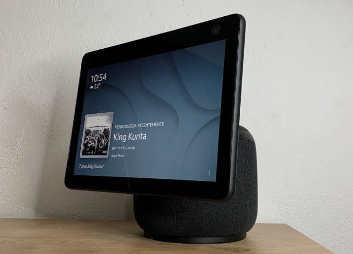 novo-amazon-echo-show-10-695x500