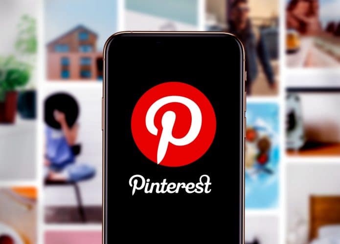 Logo do Pinterest em um smartphone
