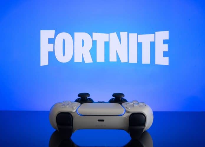 Controle de console e logo de Fortnite